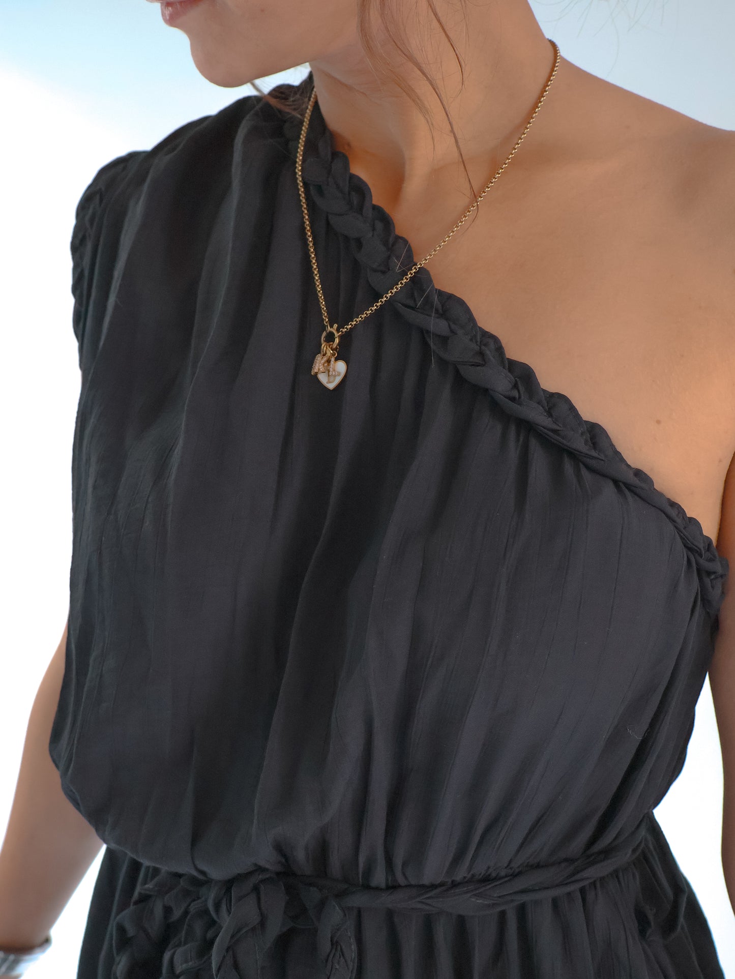 Romina Oneshoulder Schwarz