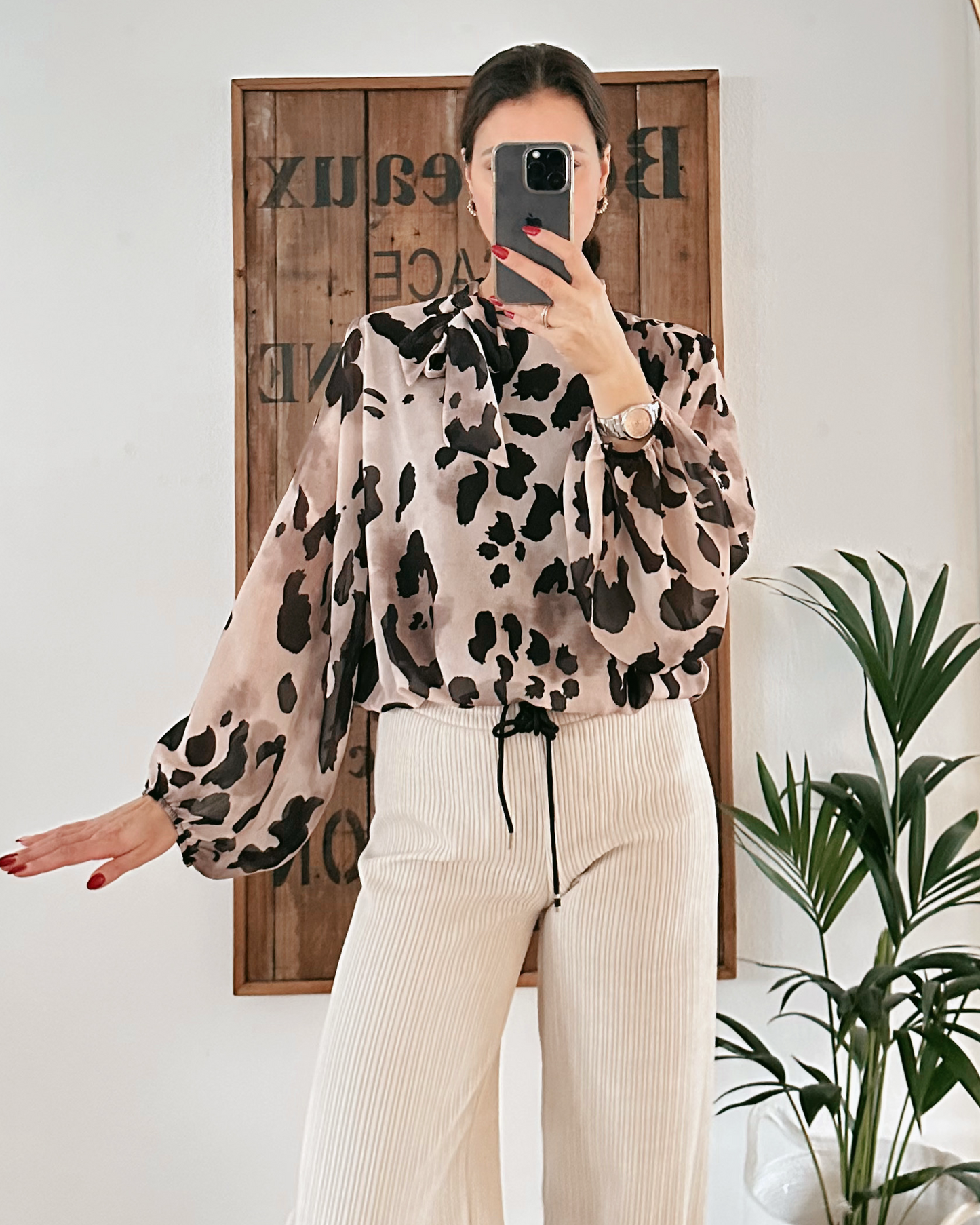 Wideleg Samthose Beige