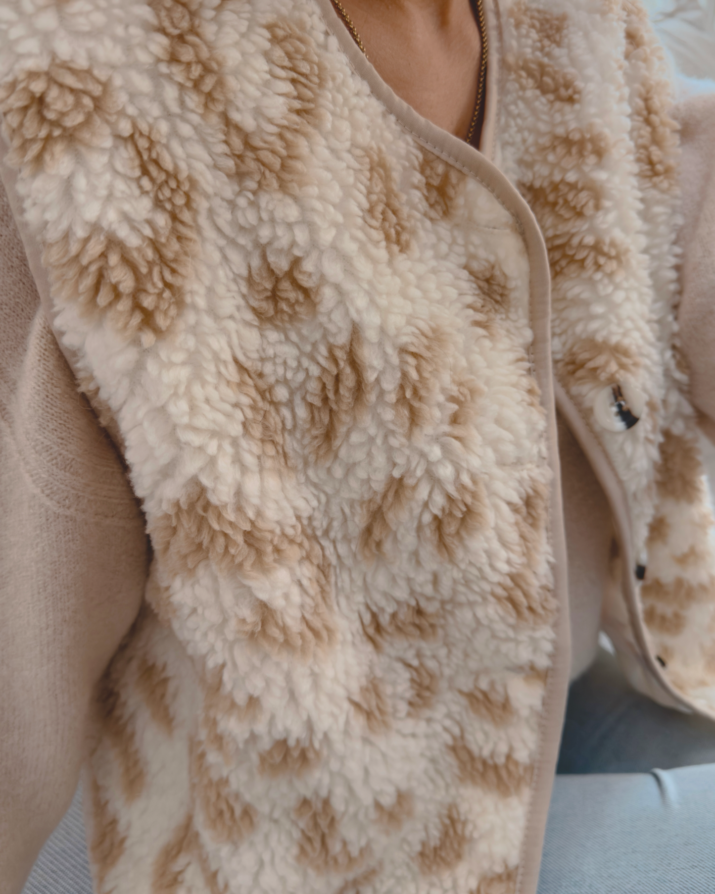 Flauschi Weste Leo Creme