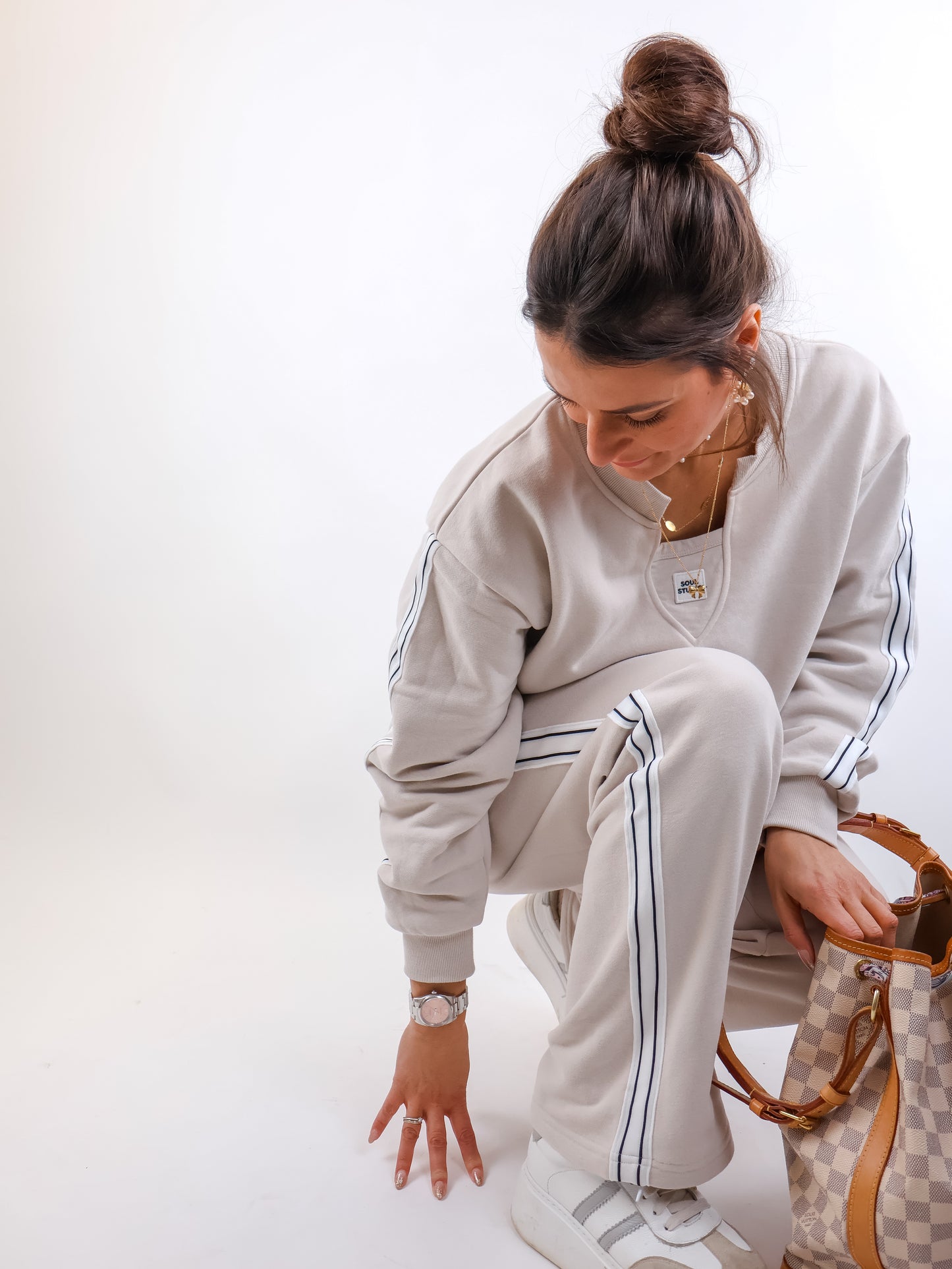 Smith&Soul Sweatpants with side Stripes Sand