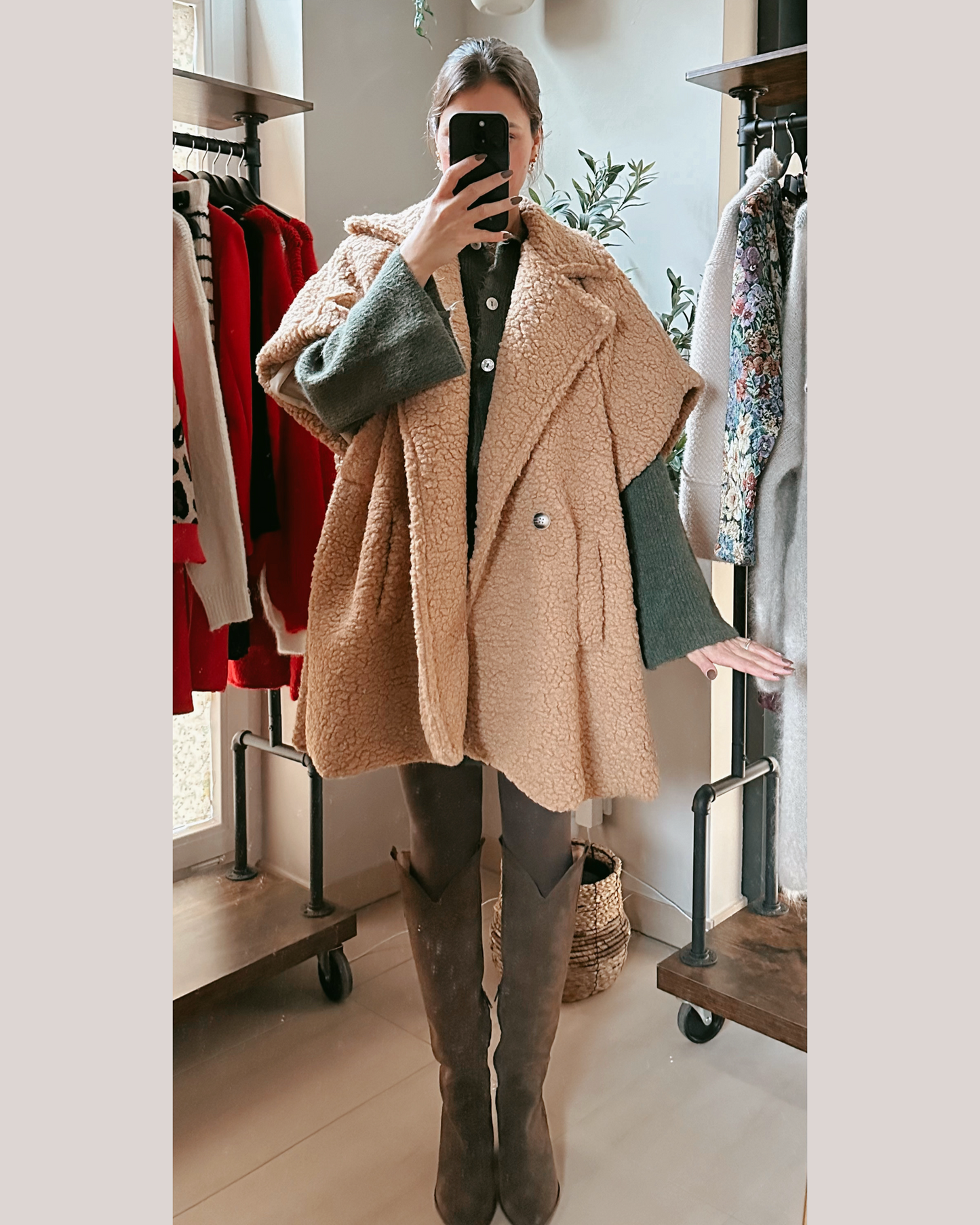 Oversize Kuschelweste Camel