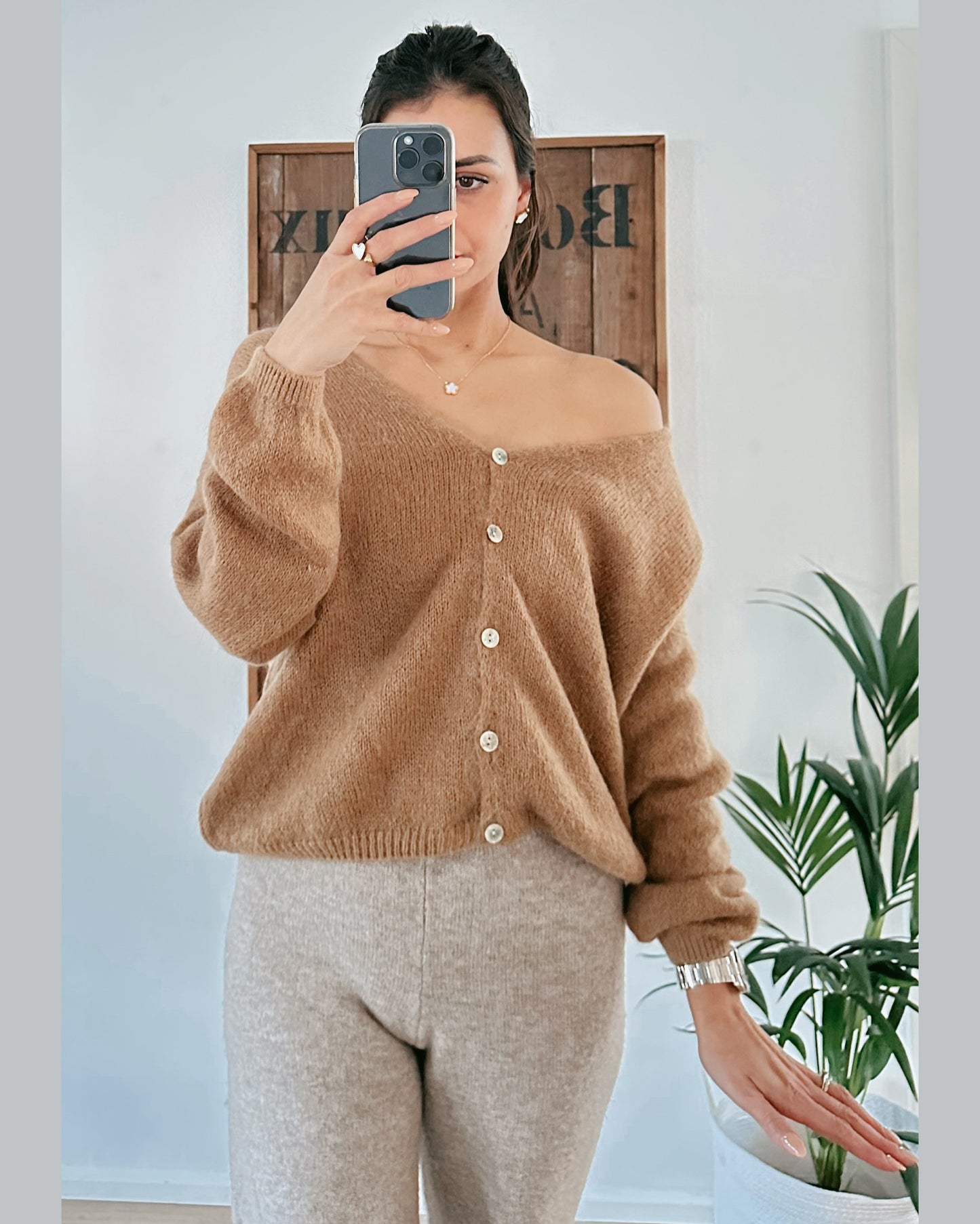 Vivi Cardigan Camel