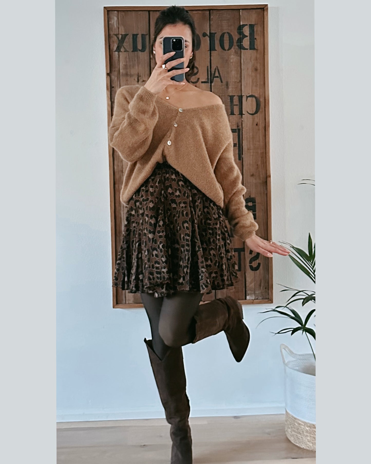 Vivi Cardigan Camel