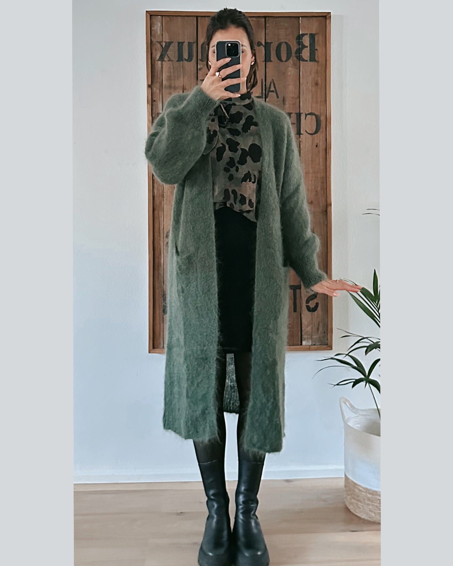 ★ Premium Fineline Strickmantel Olive