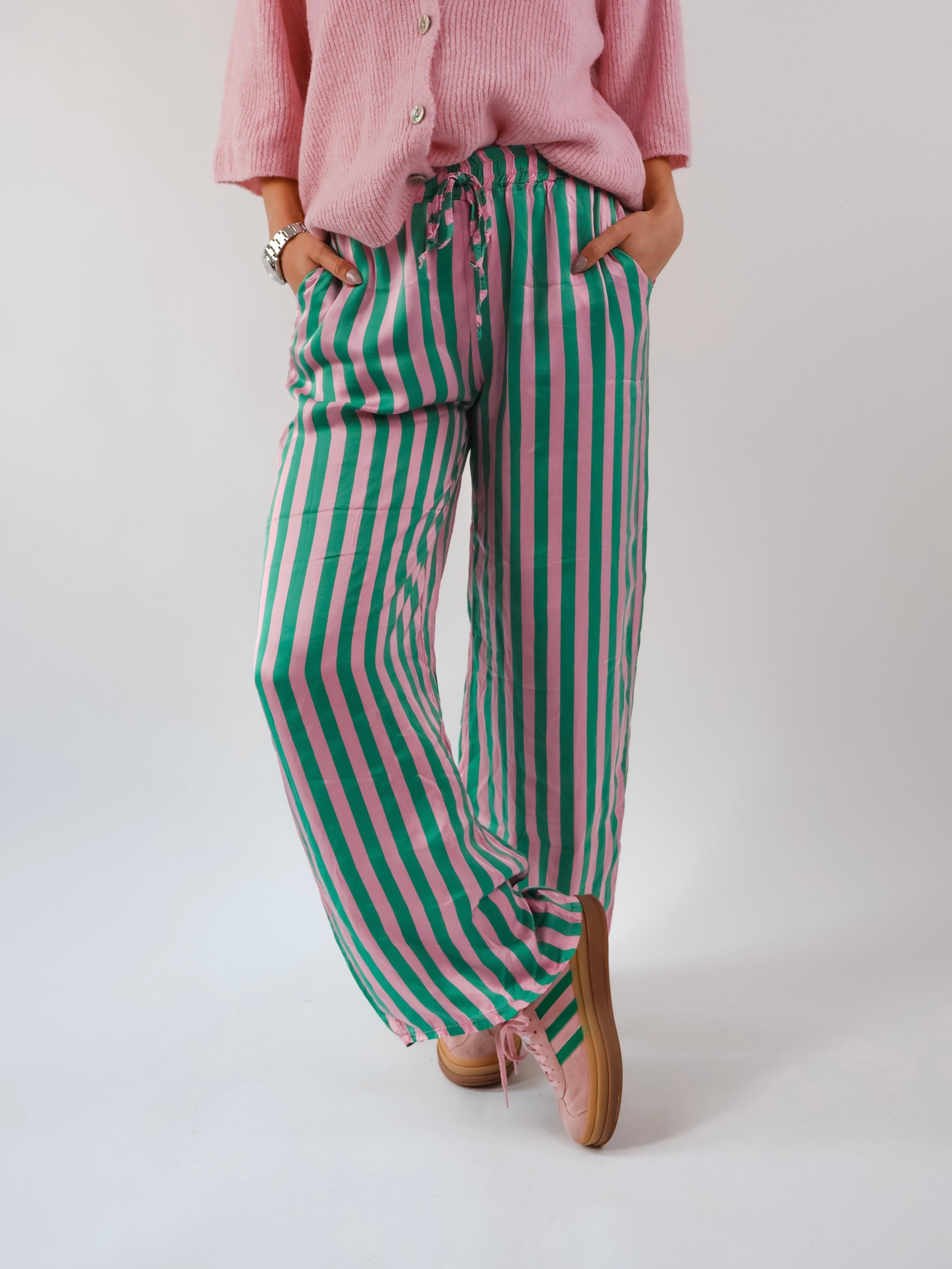 Silvi Satinhose