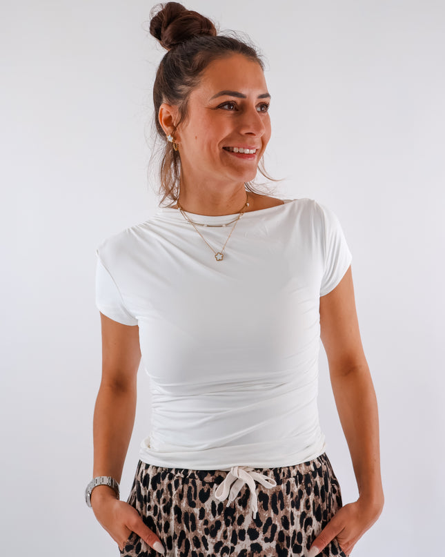 Basic Shirt mit asymmetrischem Ausschnitt Offwhite