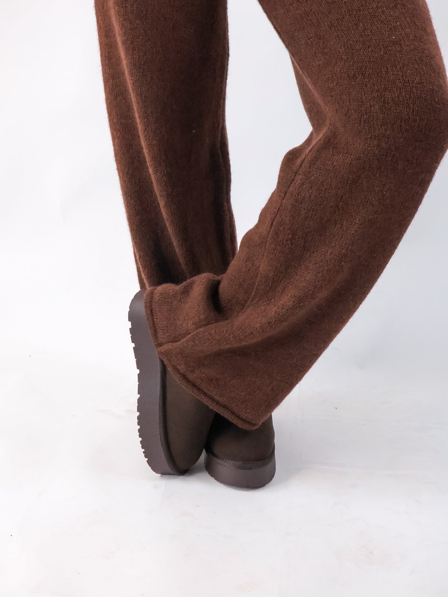 Lena Wollhose Coffee