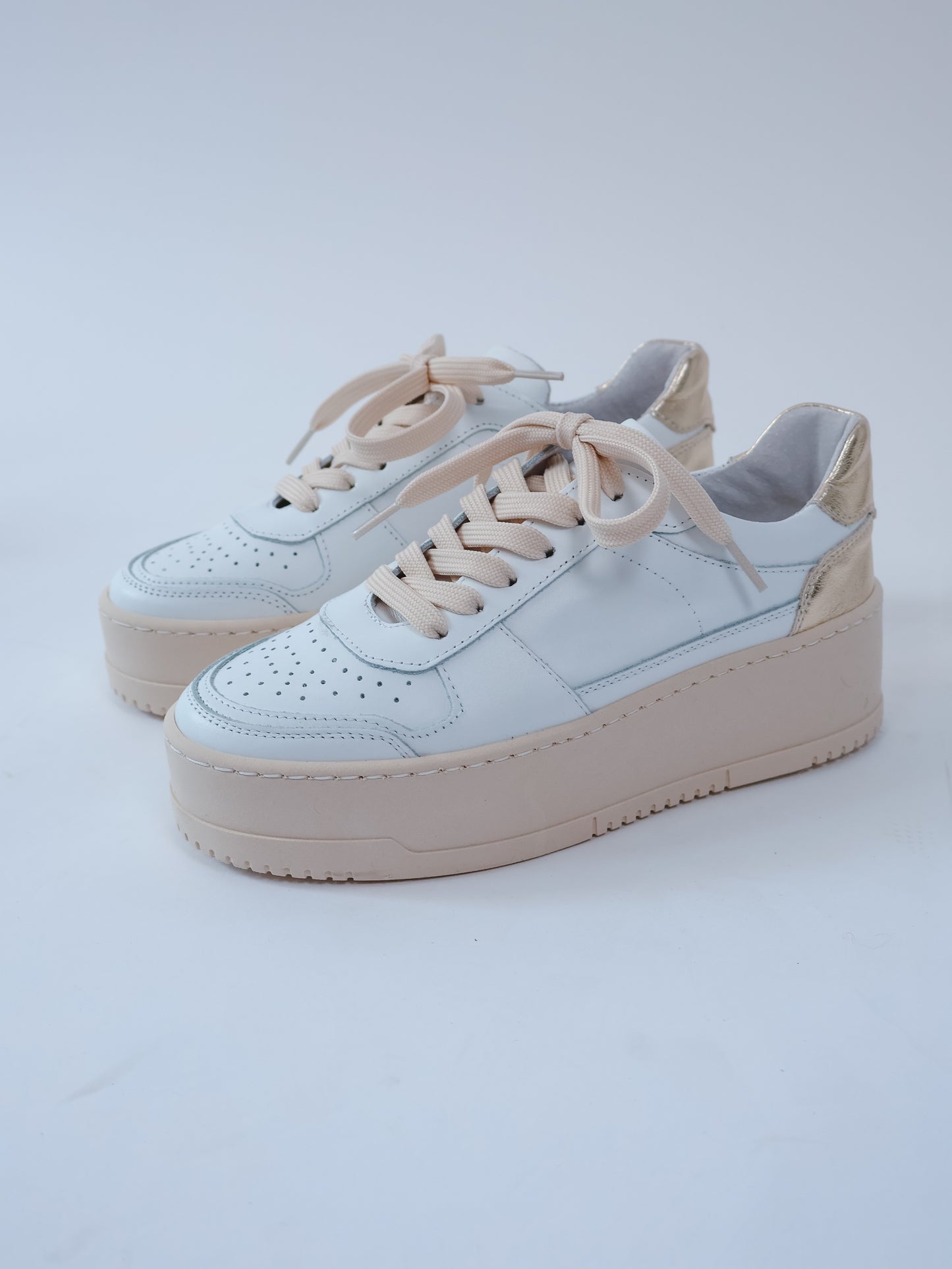 Golden Leder Sneaker