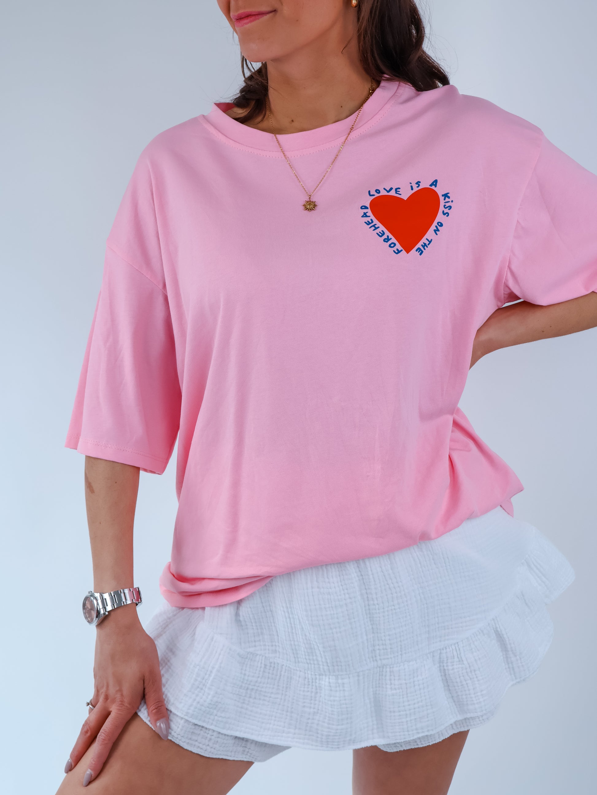 Love is a Kiss Shirt Rosé