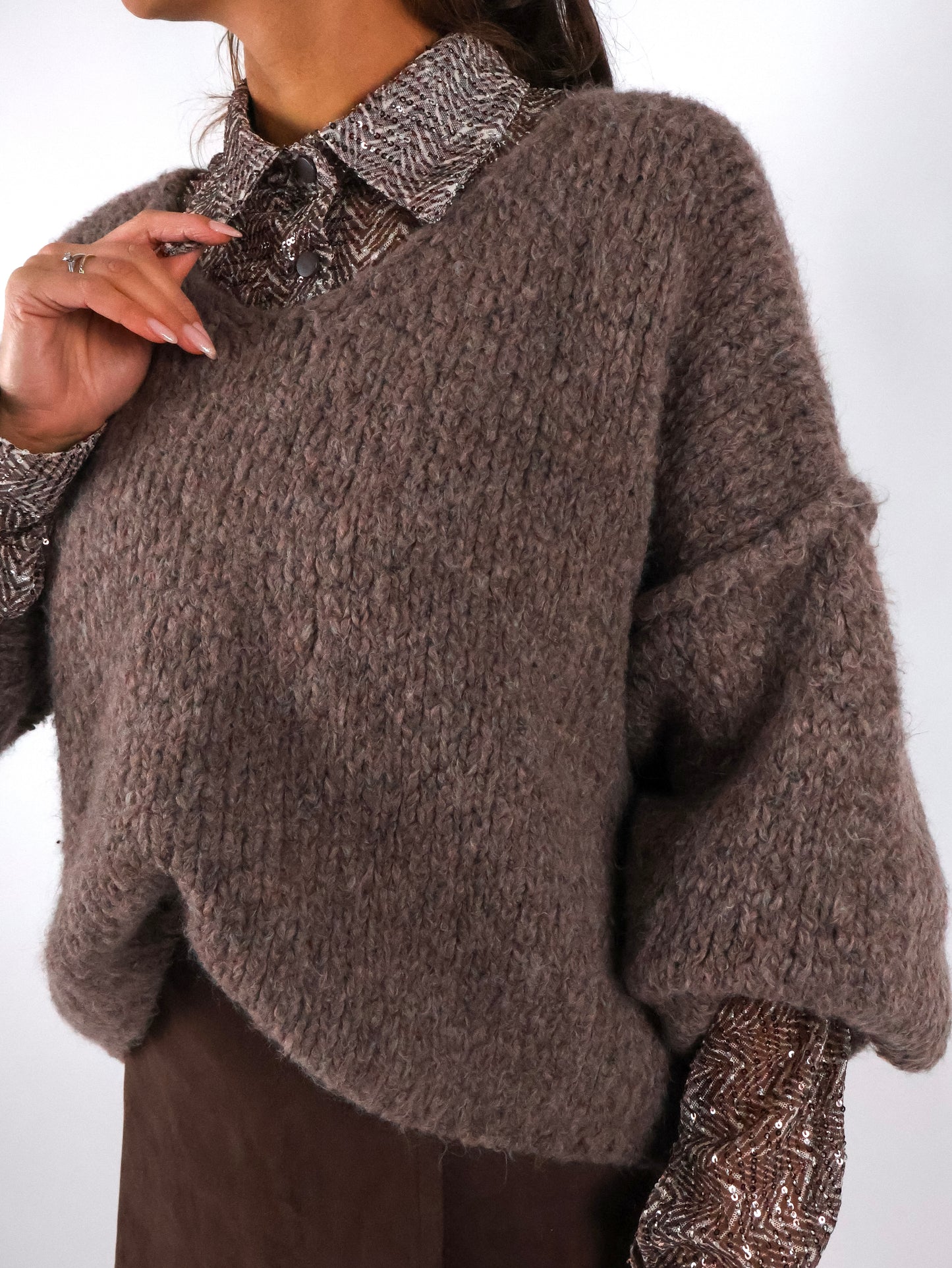 Nura Strickoullover V-Ausschnitt Marron