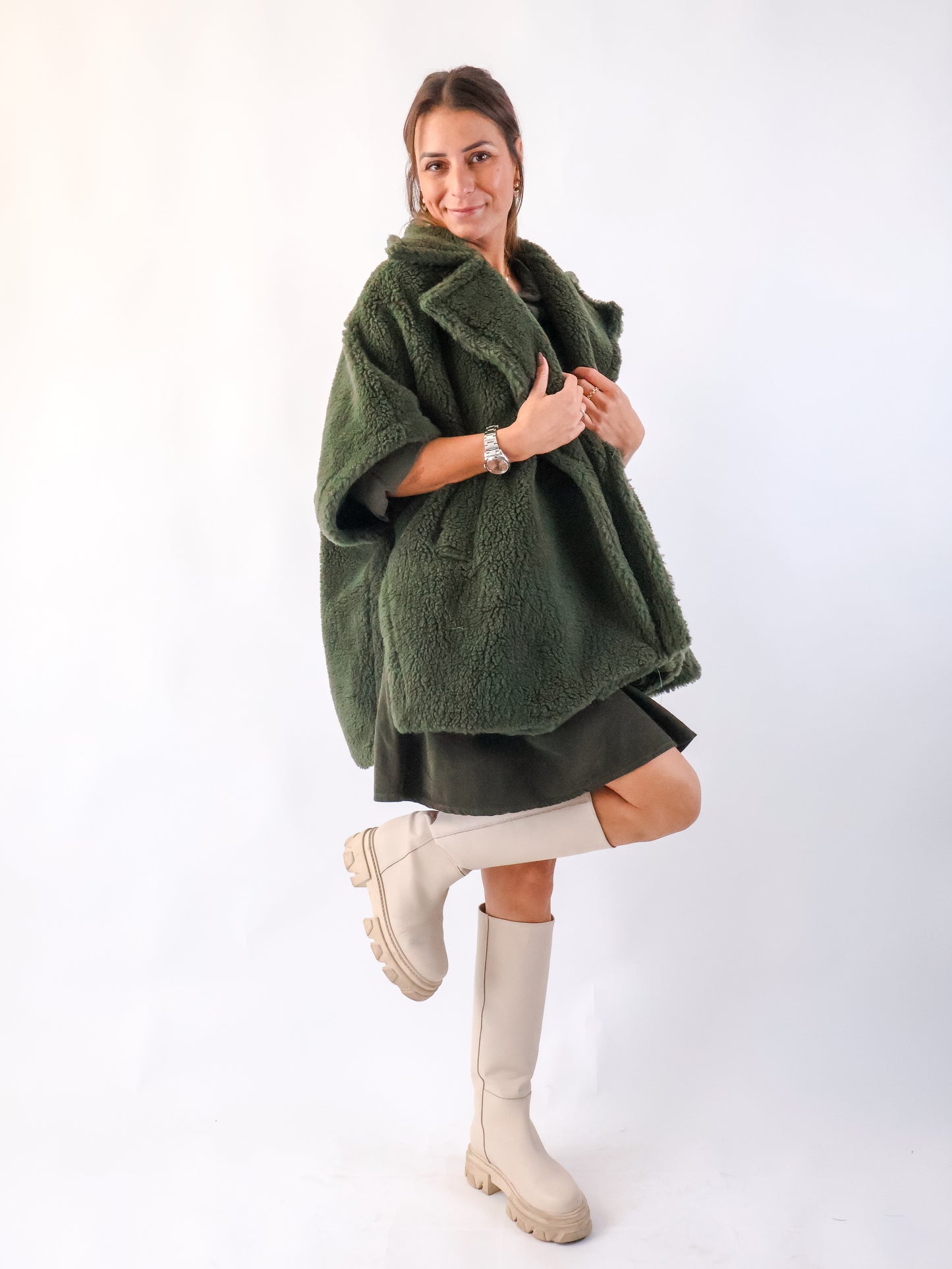 Oversize Kuschelweste Olive
