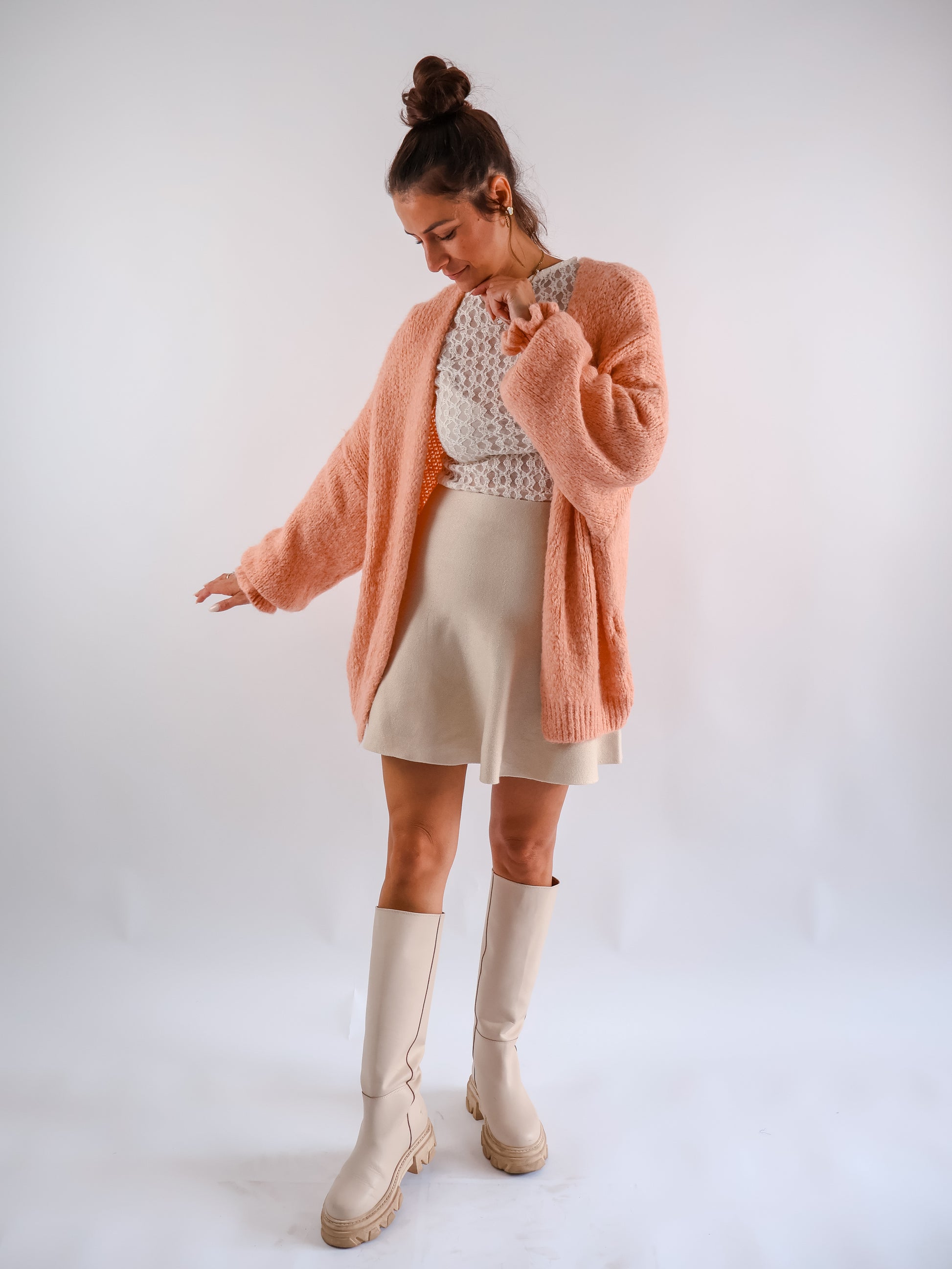 Leonora Cardigan Apricot