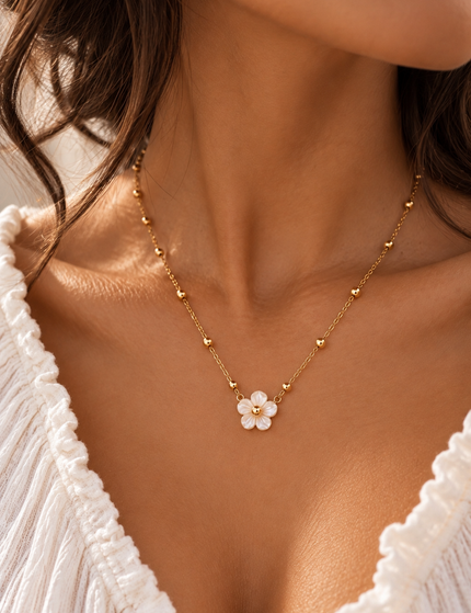 Halskette „Pearl Blossom“ – Gold