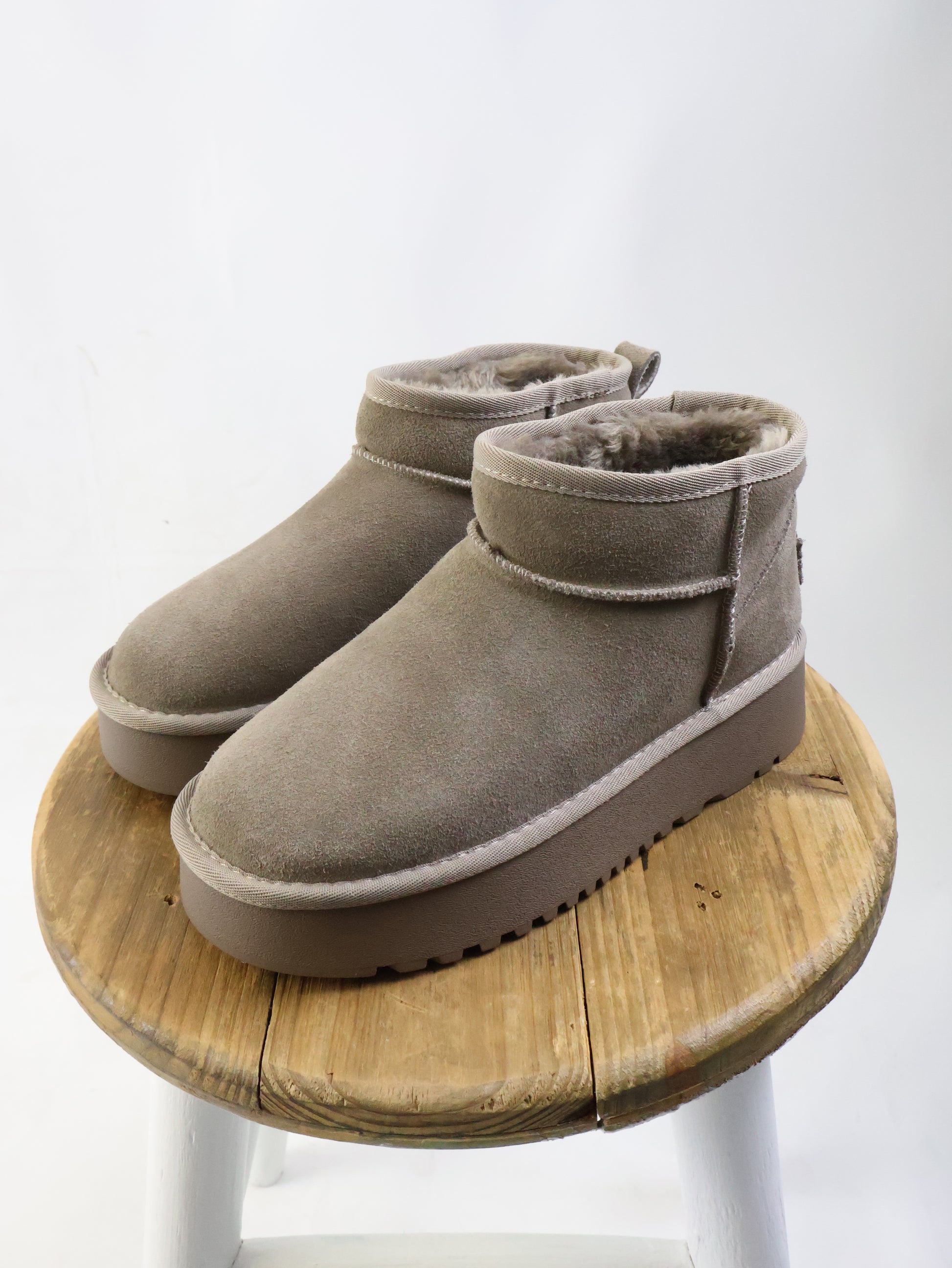 Bobi Boot Taupe Mini - Echtes Leder