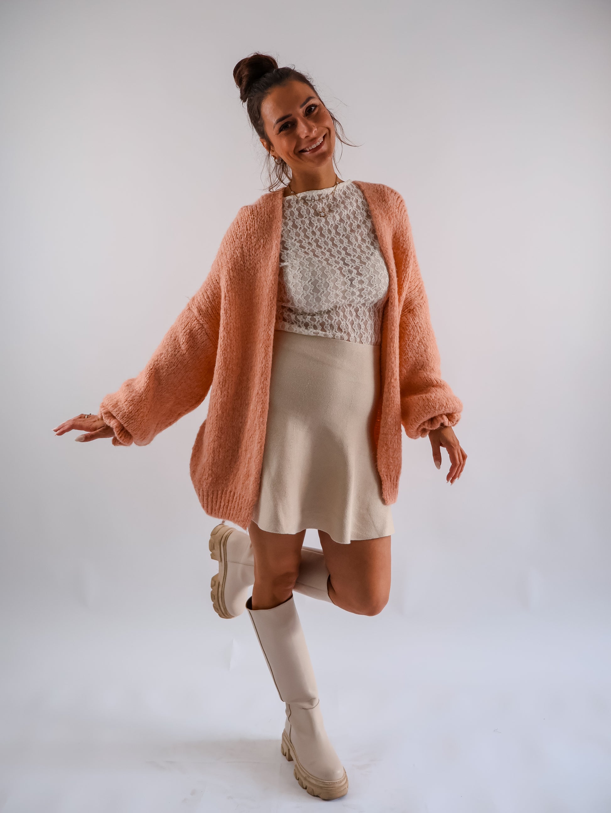 Leonora Cardigan Apricot