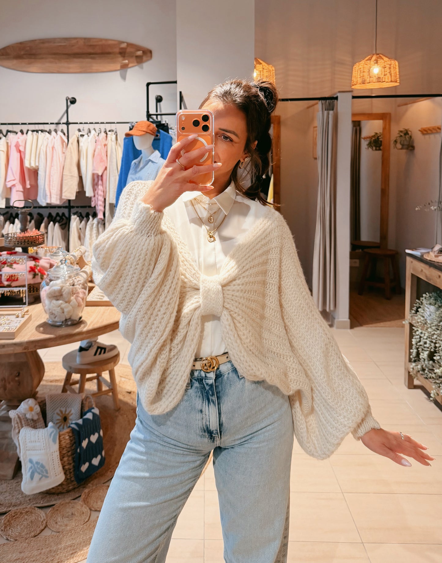Strickponcho Creme