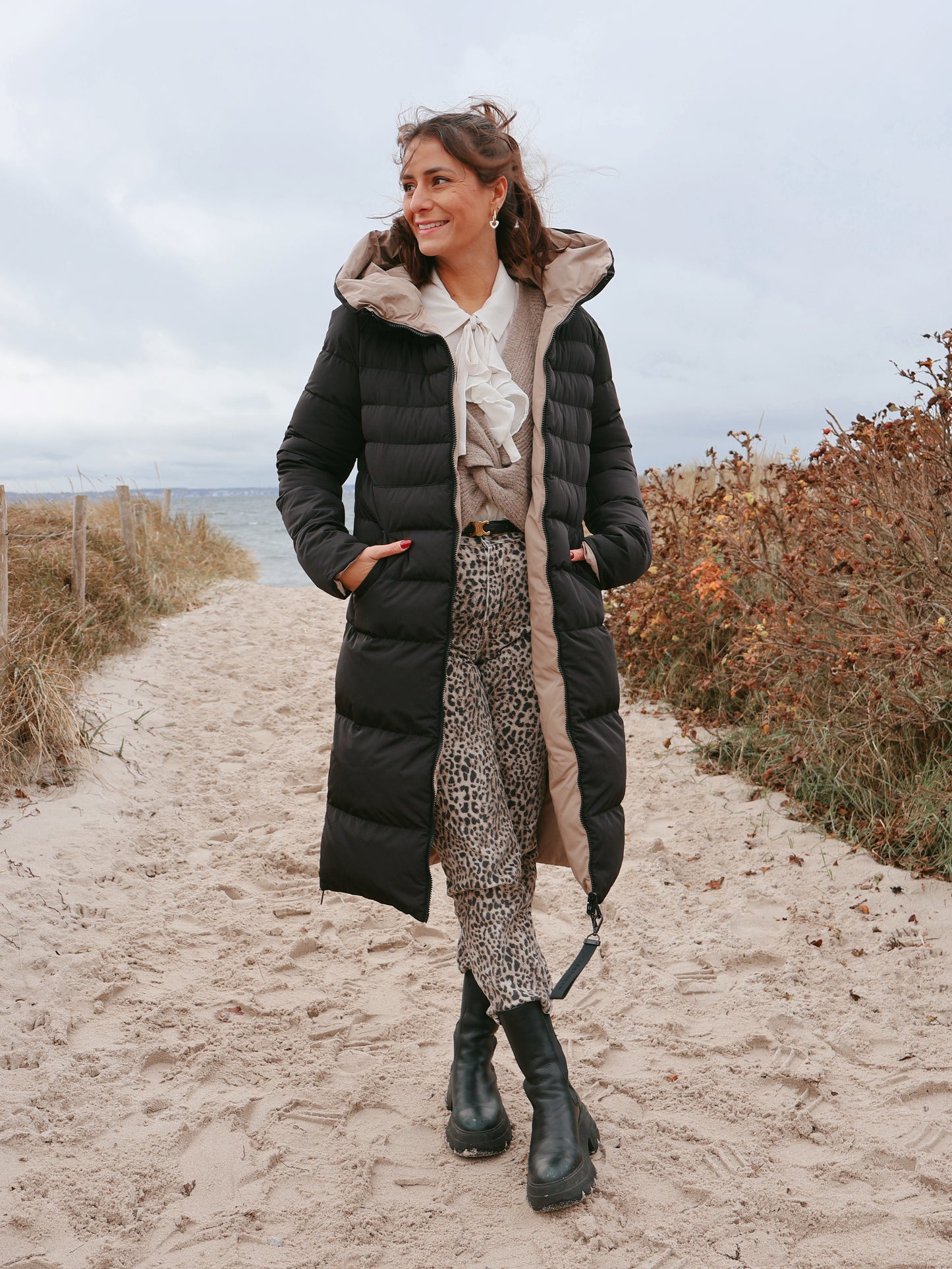 Rino & Pelle Keila Wendemantel Schwarz