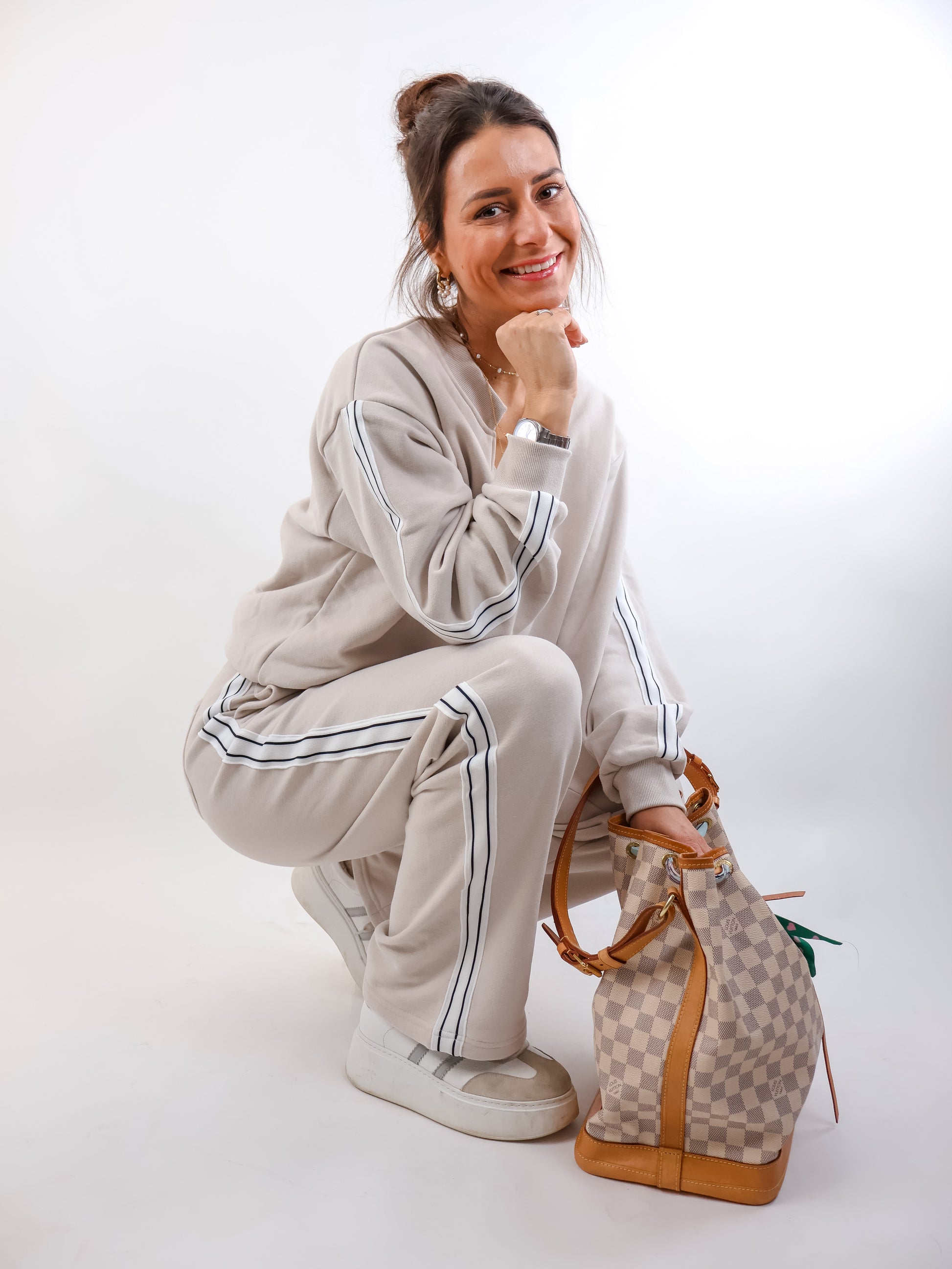 Smith&Soul Sweatpants with side Stripes Sand