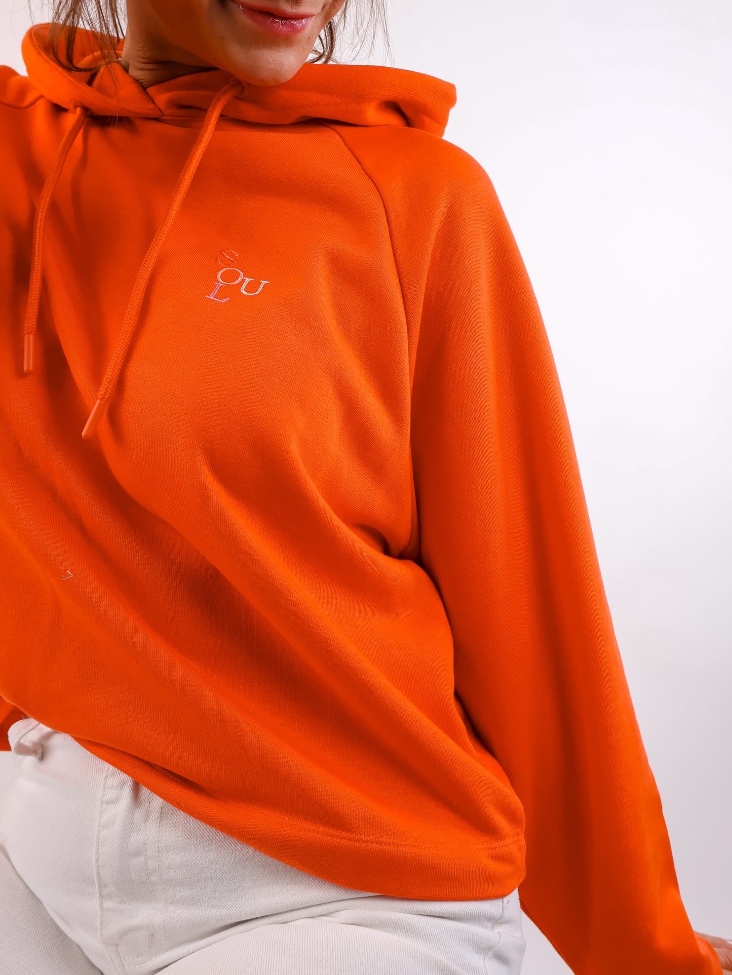Smith&Soul Boxy Hoodie mit Stickerei in Mandarine