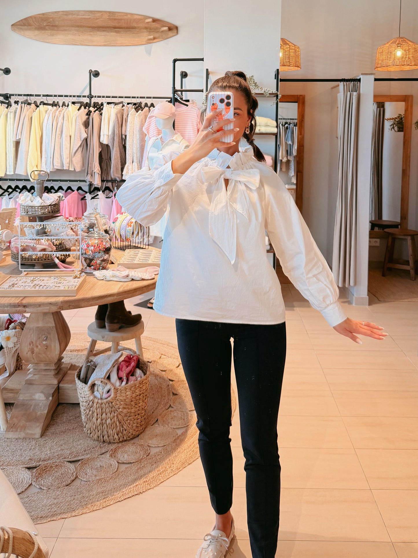 Bow Bluse Weiß