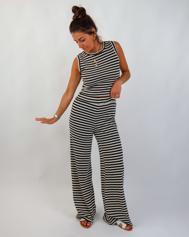 Lilya Strickset Schwarz