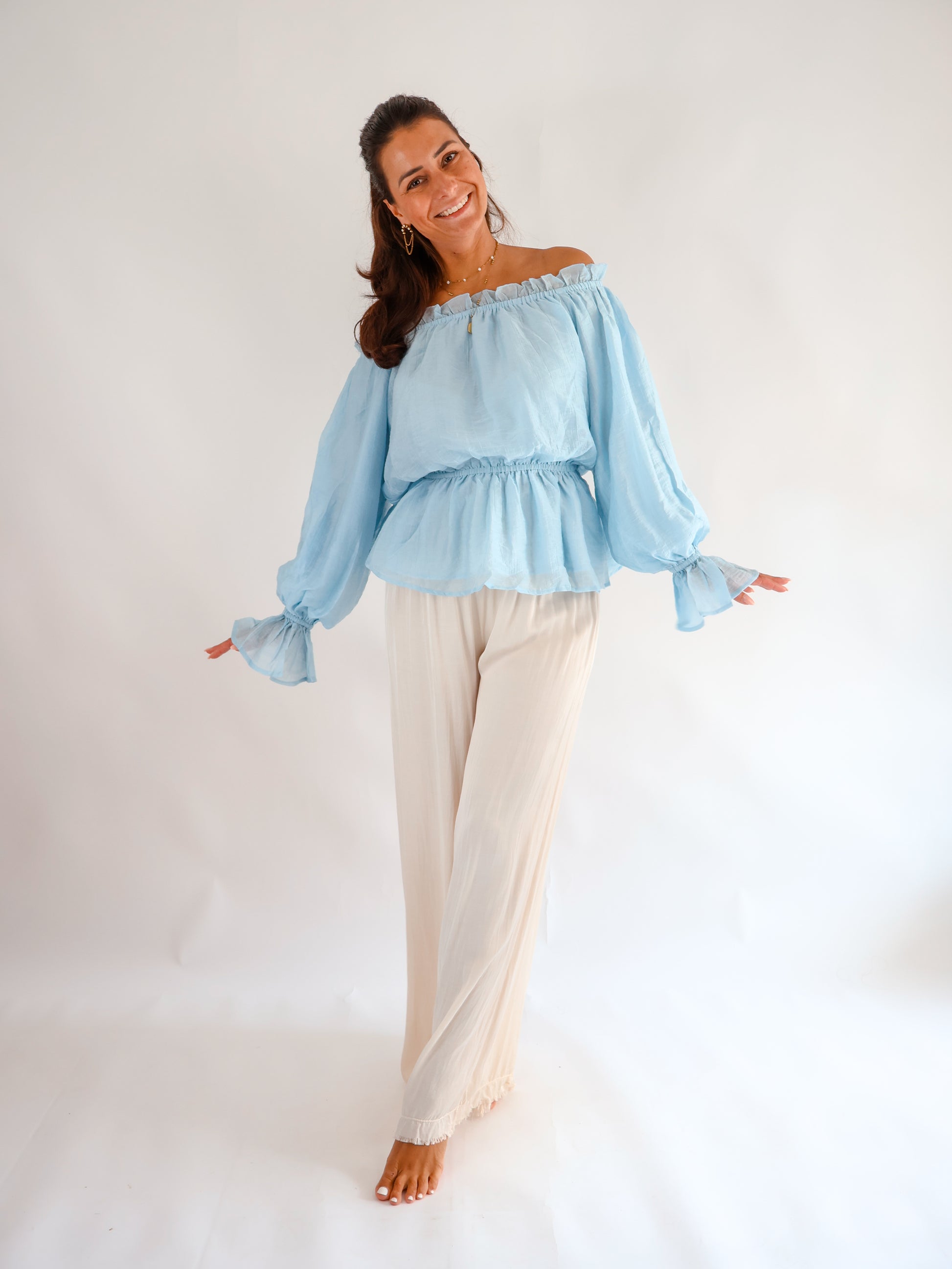 Volant Bluse Hellblau
