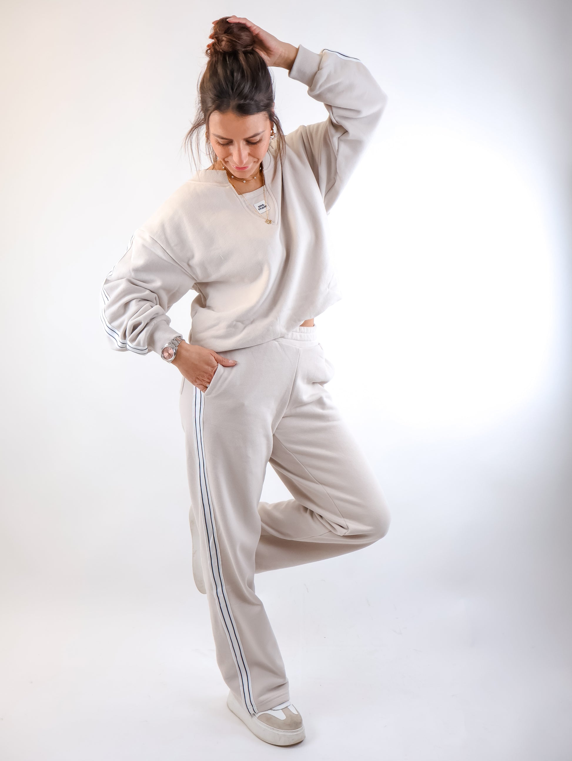 Smith&Soul Sweatpants with side Stripes Sand
