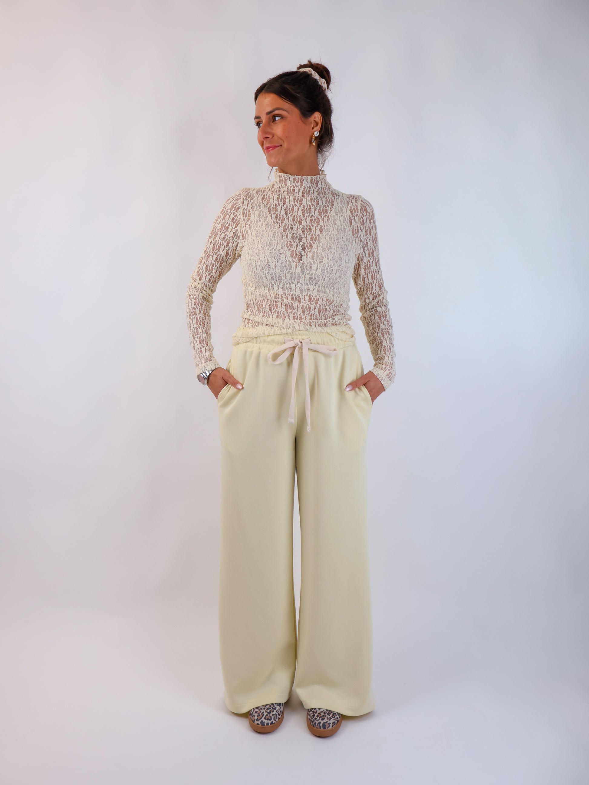 Jojo Comfy Hose Butter Yellow