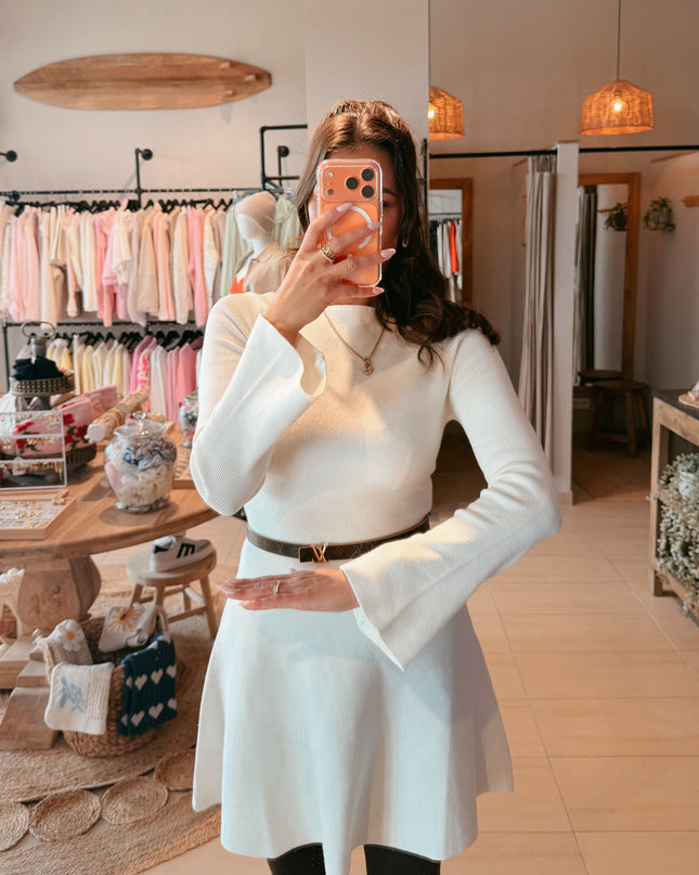 Zora Kleid Creme