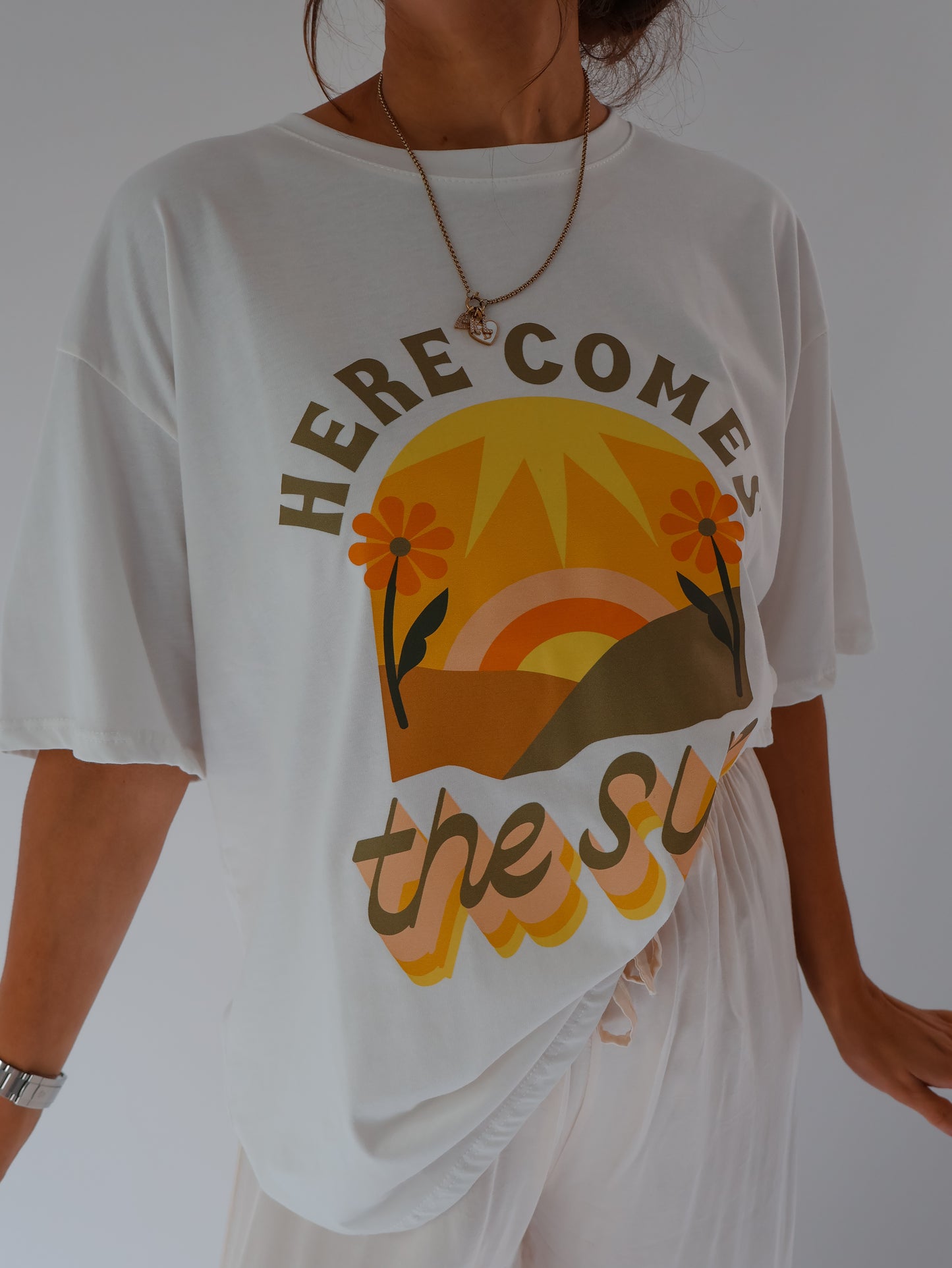 Here comes the sun T-Shirt