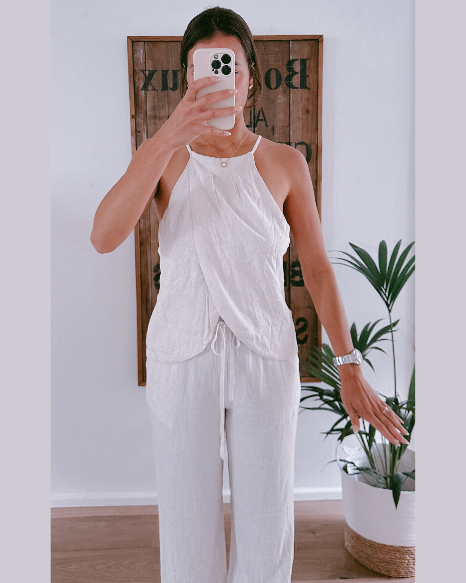 Lina Leinen Neckholder