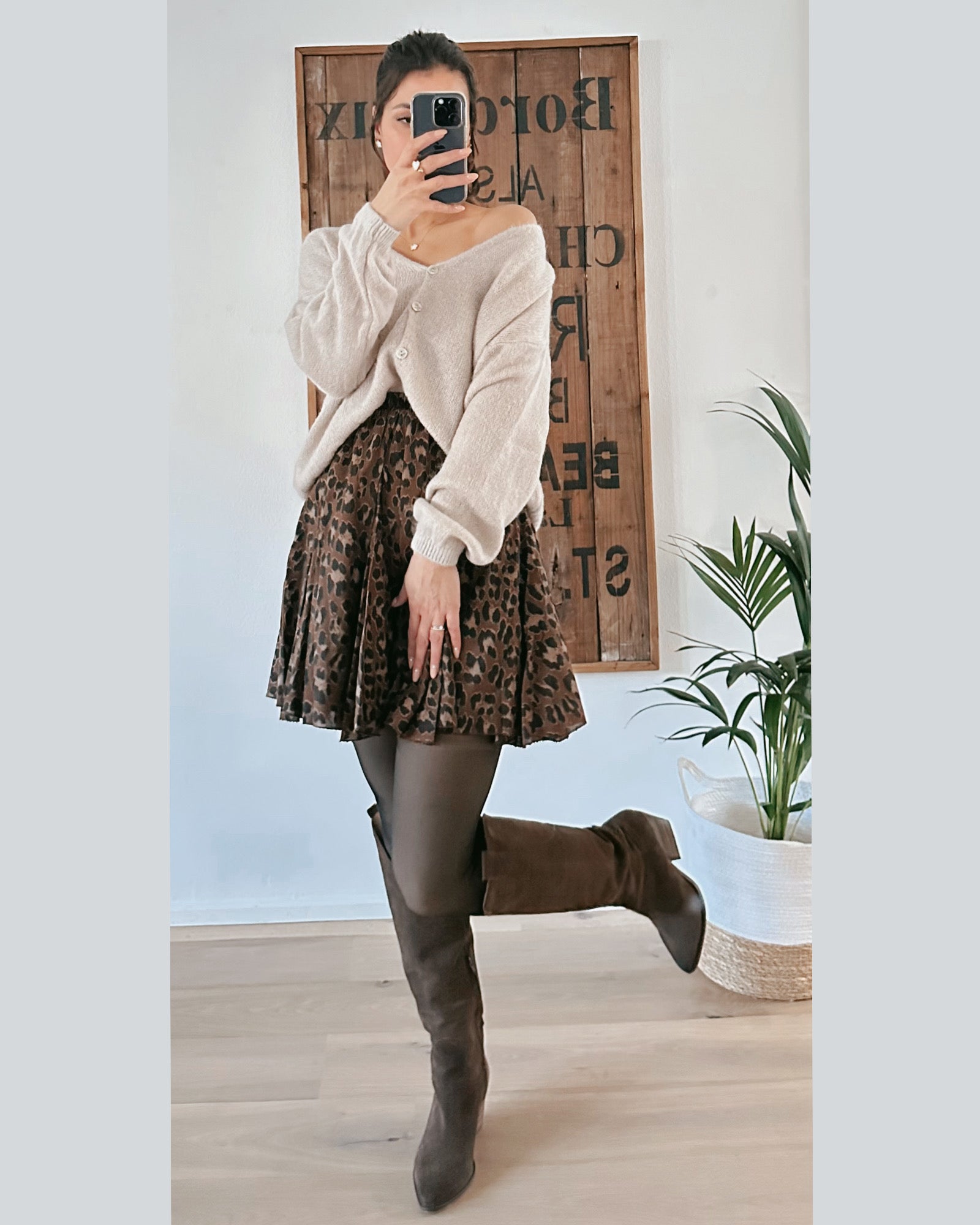 Vivi Cardigan Beige