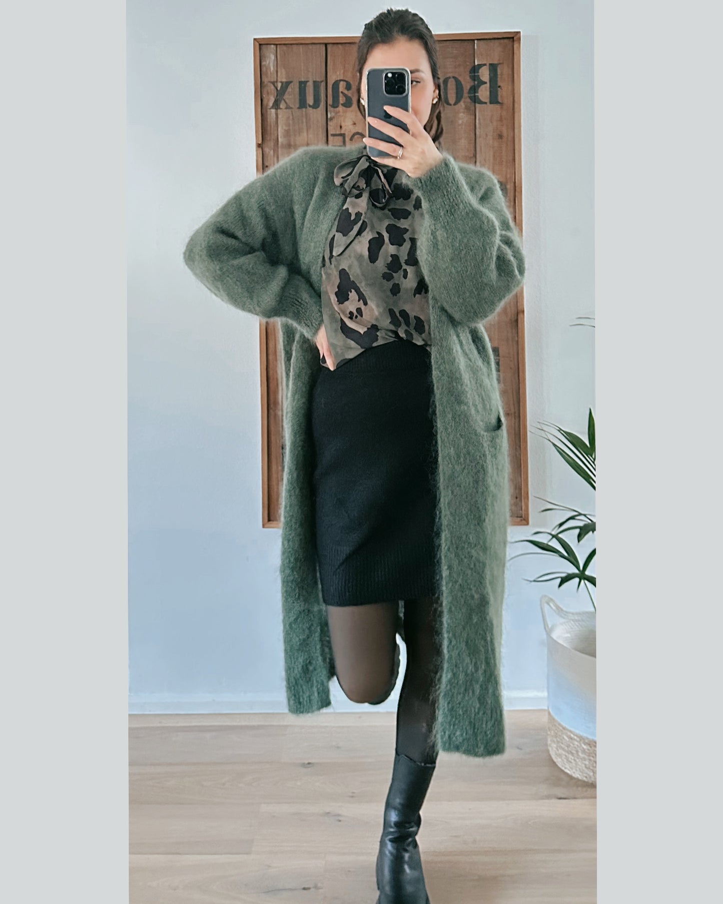 ★ Premium Fineline Strickmantel Olive