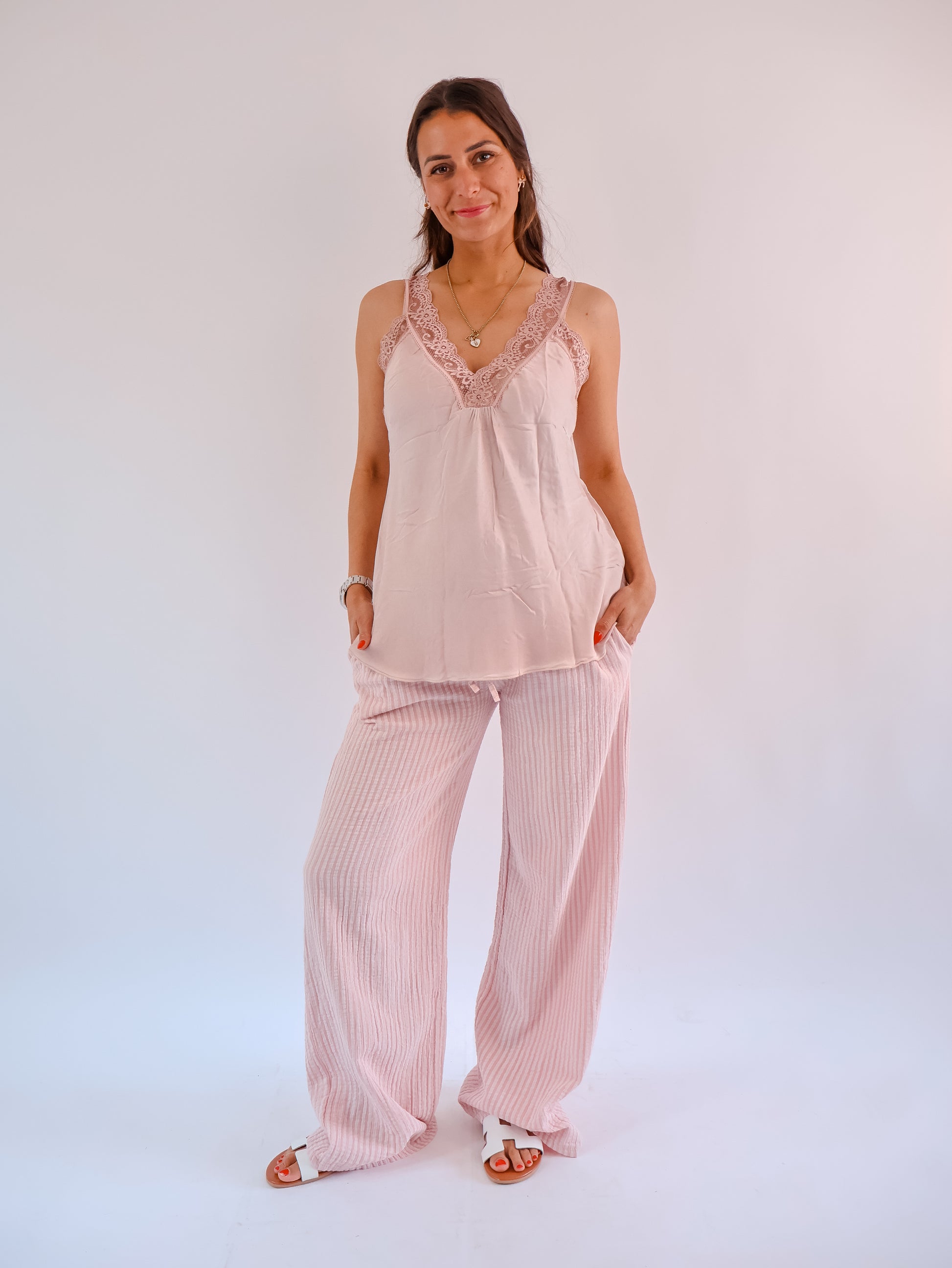 Elina Musselinhose Rosa