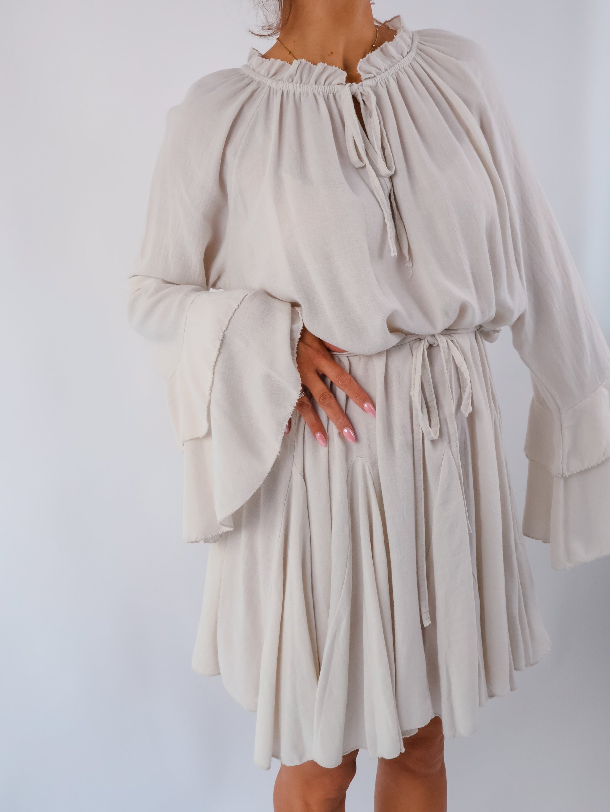 Bella Kleid Beige
