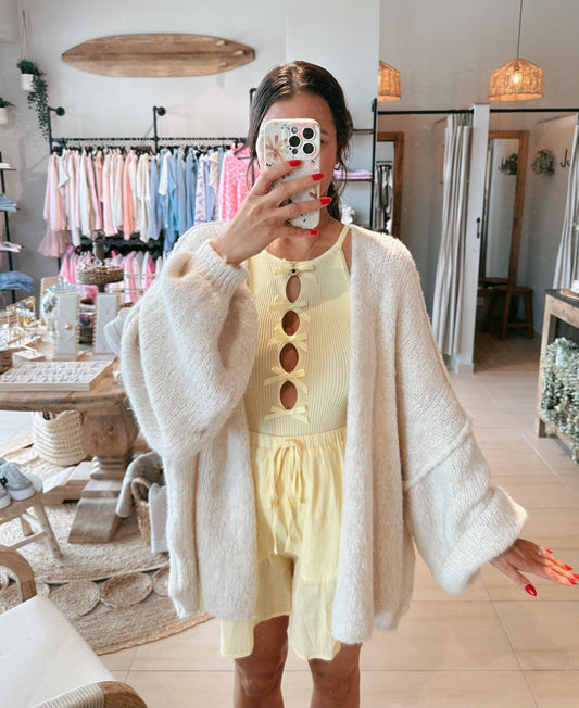 Oversize Flauschi Creme