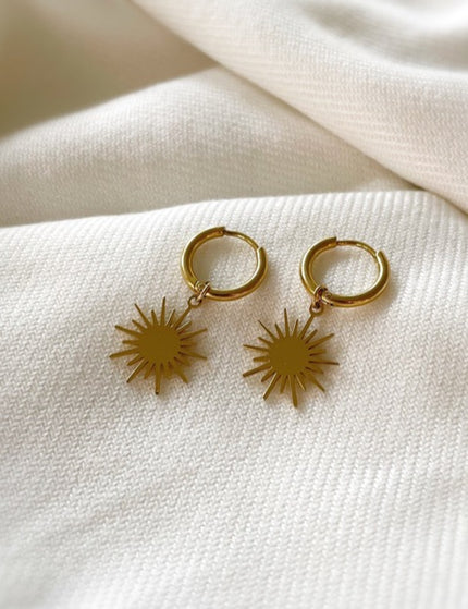 Unsere Sunny Ohrringe von Love Pieces by JD der Onlineshop für hochwertigen Schmuck und Accessoires