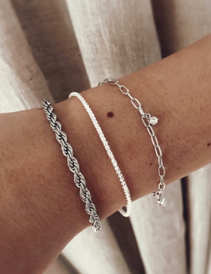 Unsere silber Armbänder von Love Pieces by JD der Onlineshop für hochwertigen Schmuck