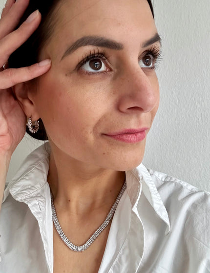 Love Pieces Sparkle Hoops Ohrringe in Kombination